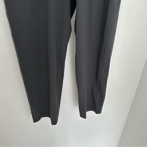 Lululemon Keep Moving High Rise 7/8 Length Pants Graphite Gray Size 6 Women’s - Picture 5 of 10